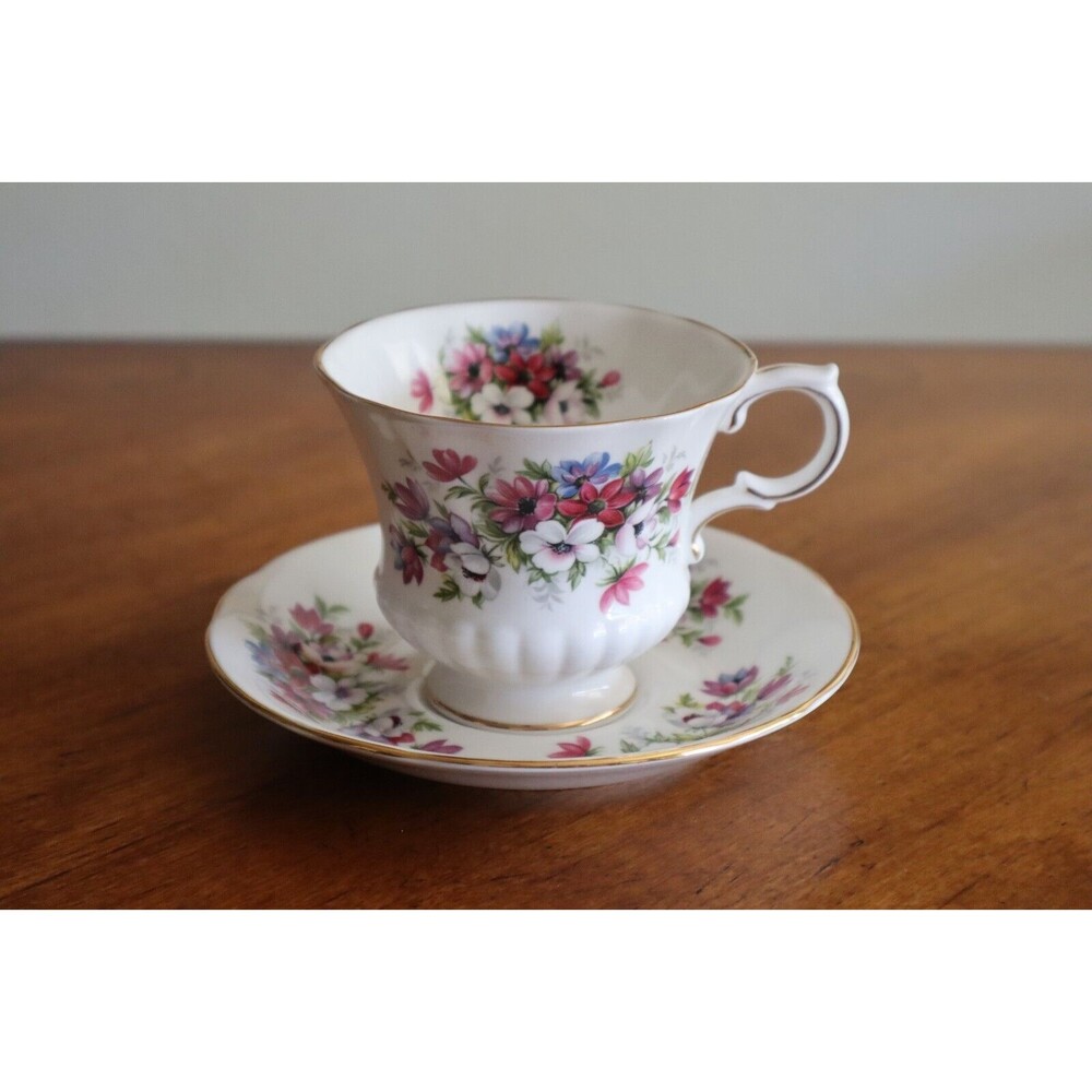 Vtg Paragon Flower Festival J Vintage Bone China Floral Teacup Saucer England